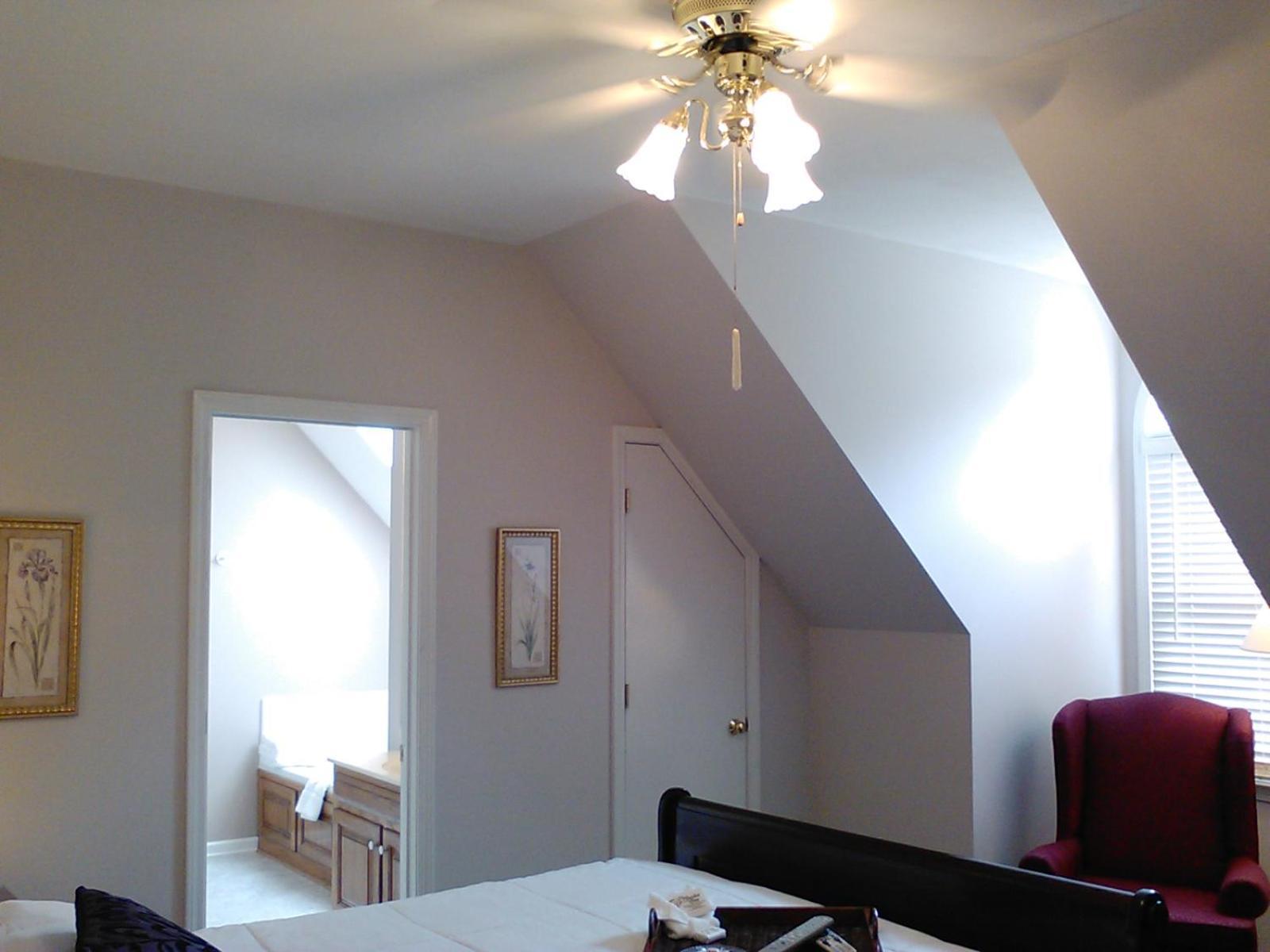 The Garden Inn Bed & Breakfast At Bee Rock Monterey 외부 사진