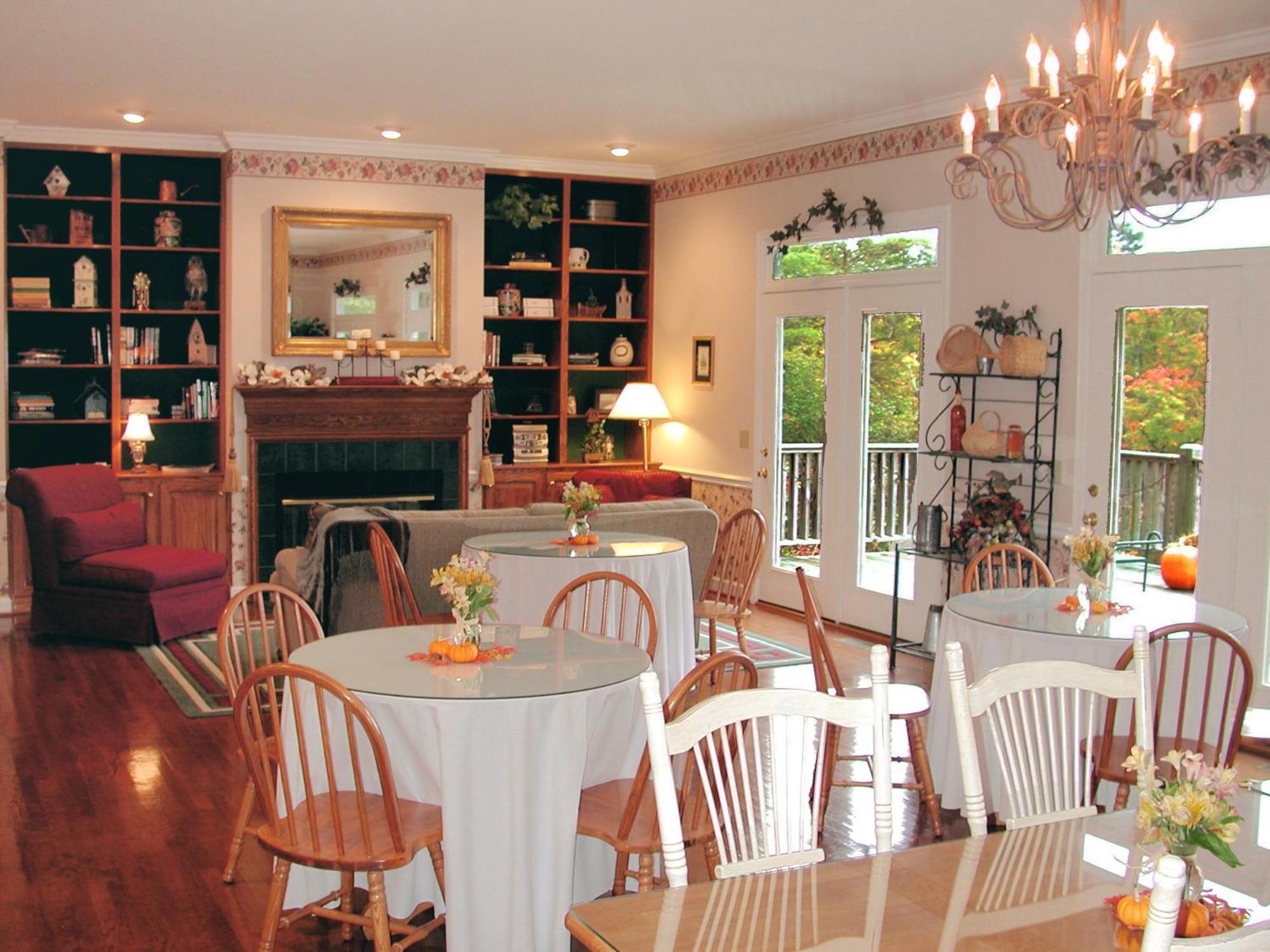 The Garden Inn Bed & Breakfast At Bee Rock Monterey 외부 사진